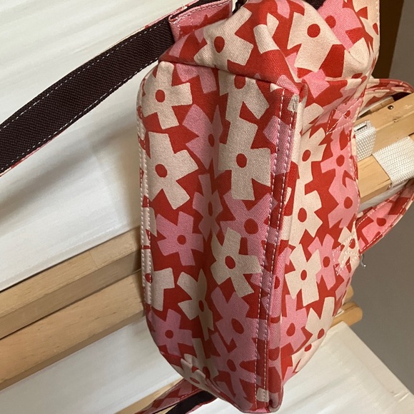 Maika Floral Pink and Red Mini Tote - Picture 7 of 7